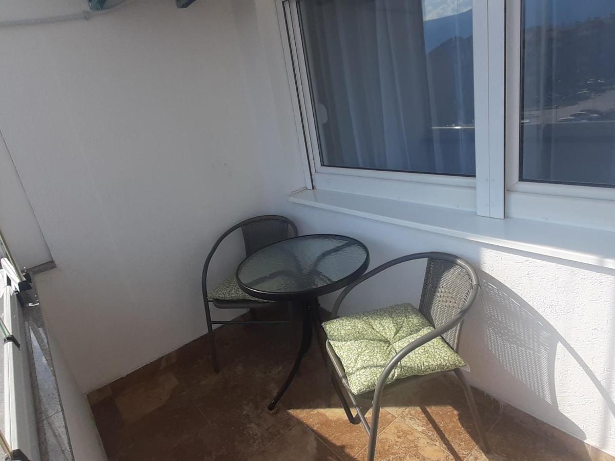 Apartman Stella Istocno Sarajevo Lukavica Exterior foto